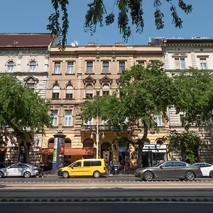 Standard Budapeszt