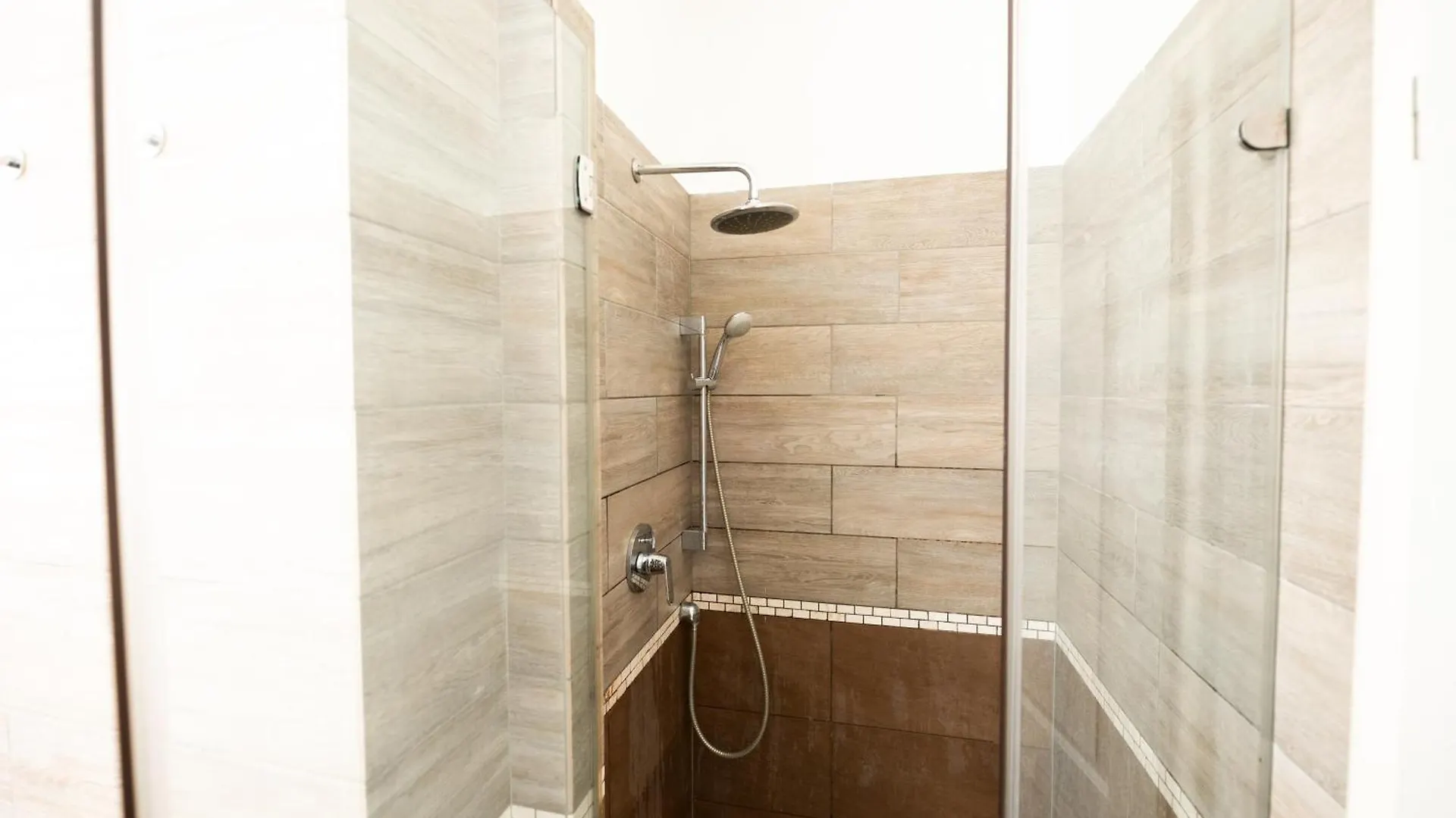 Danube Dwelling Akacfa 41 Apartment Budapest